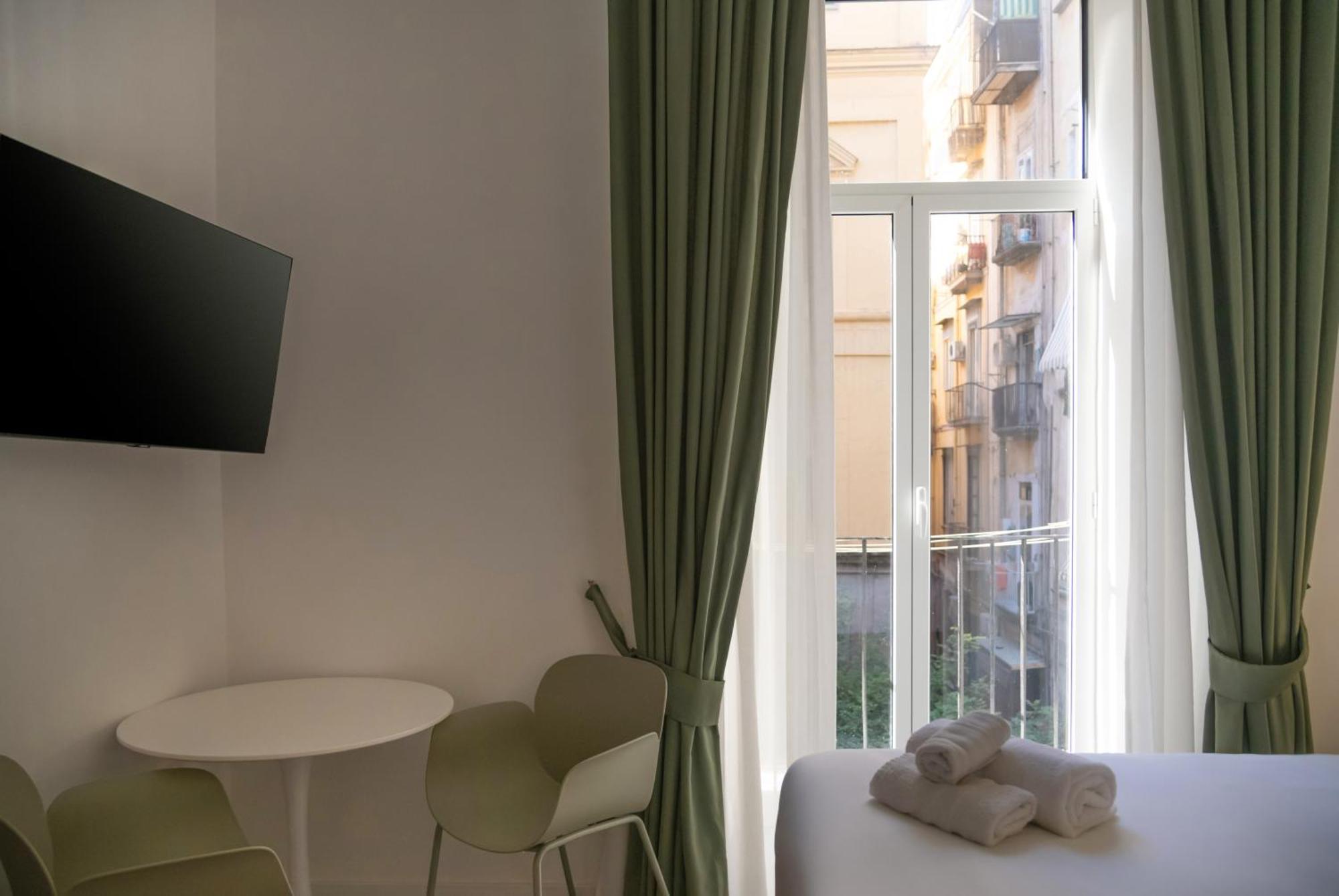 Vistavicolo Rooms Napoli Esterno foto